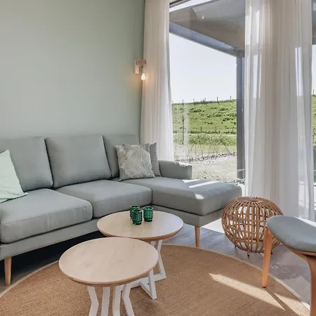 Luxury With Two Bathrooms, On Markermeer Wijdenes