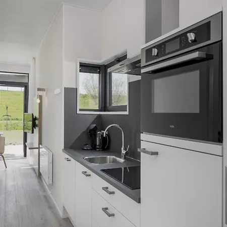 Luxury With Two Bathrooms, On Markermeer *